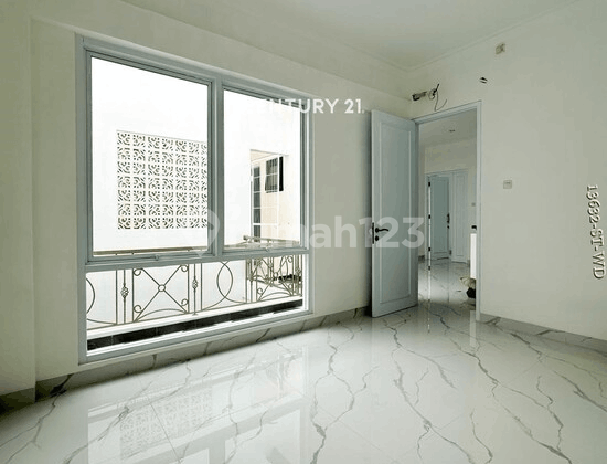 Dijual Rumah Full Renovated Dalam Cluster Di Sektor 9 Bintaro 2