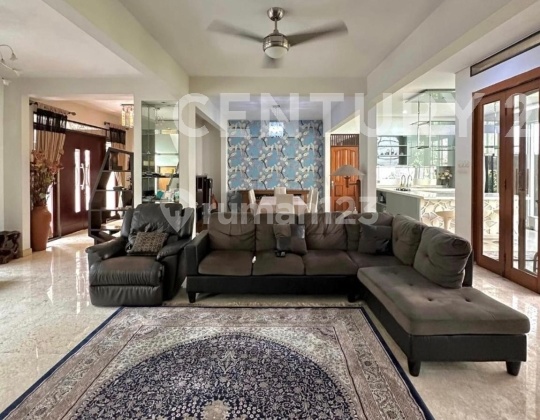 For Sale Luxury House In Premium Location In South Jakarta