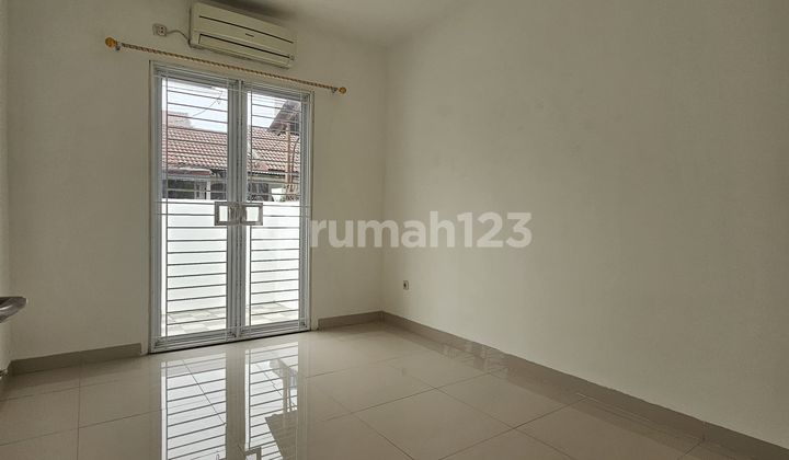 House For Sale: CLUSTER CATALINA- GD.SERPONG  2