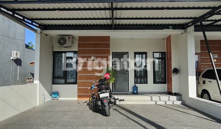 RUMAH MODERN DI GENTAN