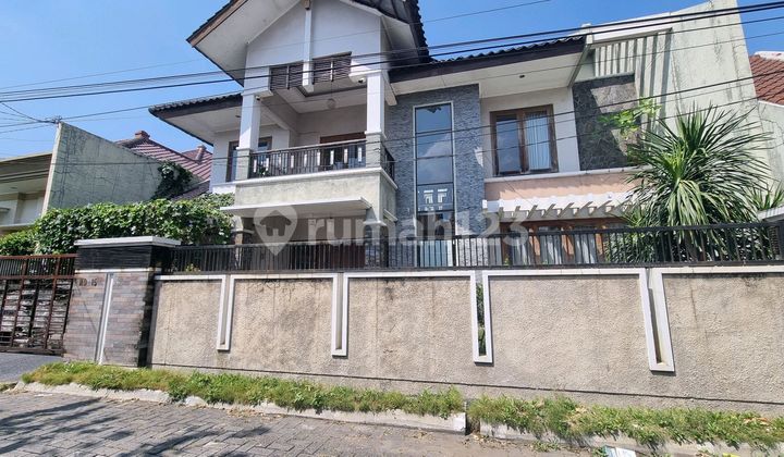 Rumah Mewah Dijual di Solobaru