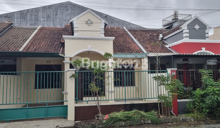 RUMAH DI SOLOBARU