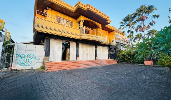 For Rent Shop and Restaurant On Sunset Road Bali