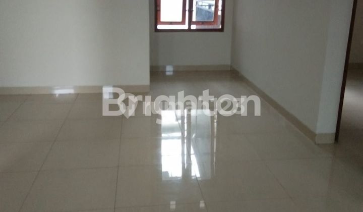 HOUSE FOR SALE IN SUMBER NEAR THE PRESIDENT'S HOUSE 2