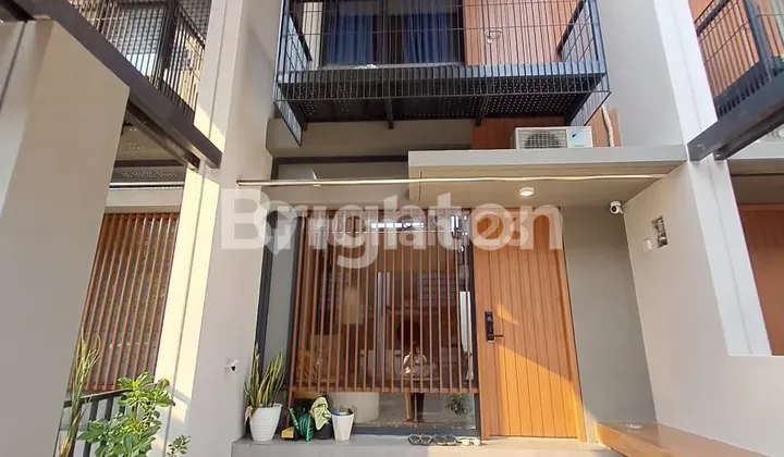Rumah DIJUAL Fully Furnished di Fleekhauz BSD. hanya 1,25M saja 1