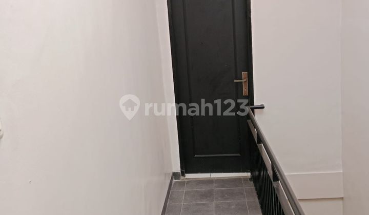 Rumah Siap Huni di Kosambi Baru Jakarta Barat Strategis nego