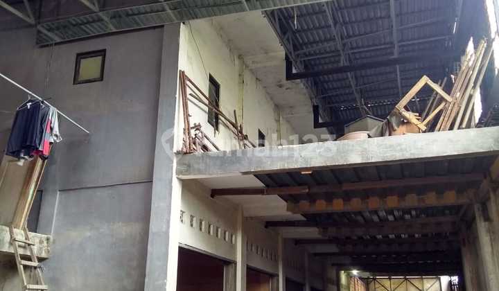 Gudang Siap Pakai di Petukangan Selatan Jakarta Selatan Strategis 2
