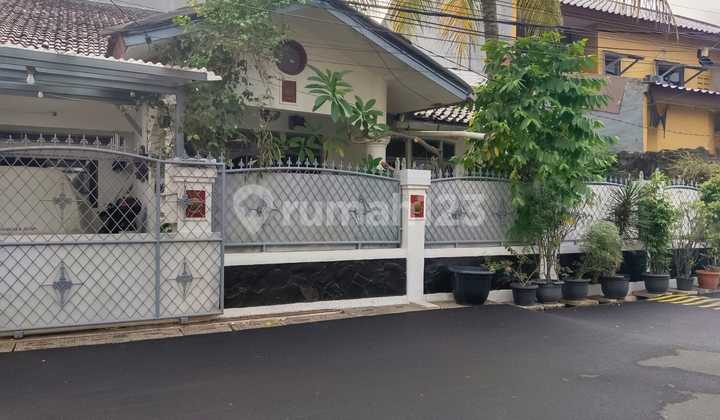 Dijual Rumah Asri Dan Nyaman Di Pondok Gede