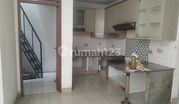 House for Sale in Janur Asri House for Sale in Janur Asri