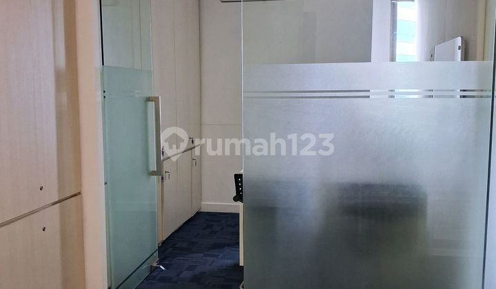 Office Exclusive in Menara 165