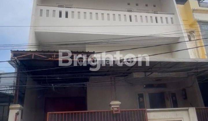 Disewakan Rumah 2 Lantai di Villa Kapuk Mas,Jakarta Utara 1