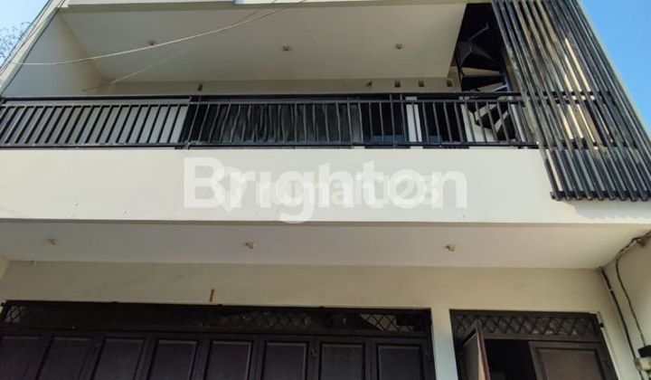 Dijual Rumah 4 Lantai di Bandengan Utara, Jakarta Utara Dijual Rumah 4 Lantai di Bandengan Utara, Jakarta Utara