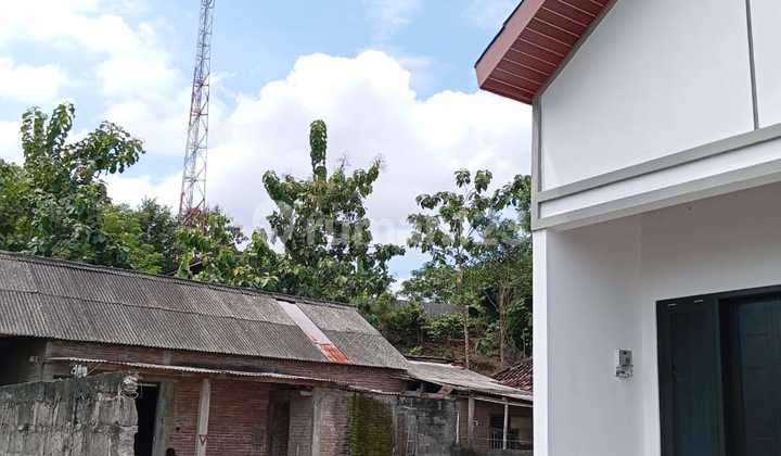 Rumah Modern Skandinavian, 15 Menit ke Terminal Giwangan 2