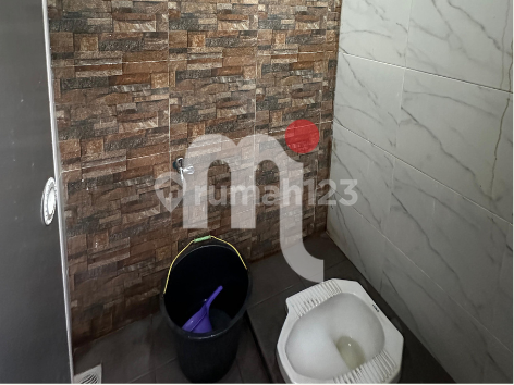 FOR SALE NICE SHOP HOUSE ON JEDENG RAYA STREET, NONGKO SAWIT, GUNUNG PATI 2