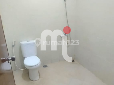 Disewakan Rumah 2 Lantai di Kedaton Terrace, Bsb Cit 2