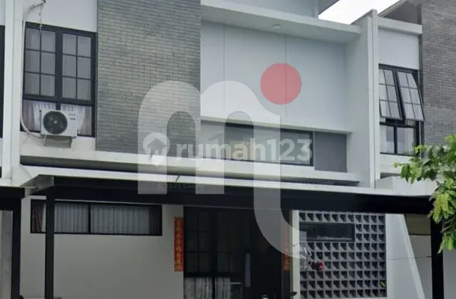Rent a 2-Story House at The Miles 1