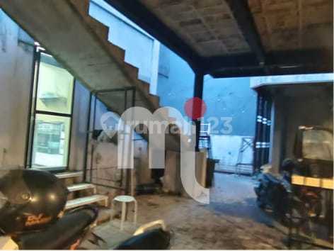 Dijual 2 Ruko di Banyumanik 2