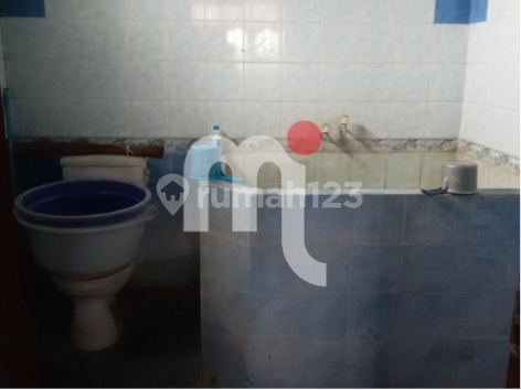 DIJUAL RUMAH DAN TANAH LUAS DI JL KARONSIH UTARA RAYA, NGALIYAN 1