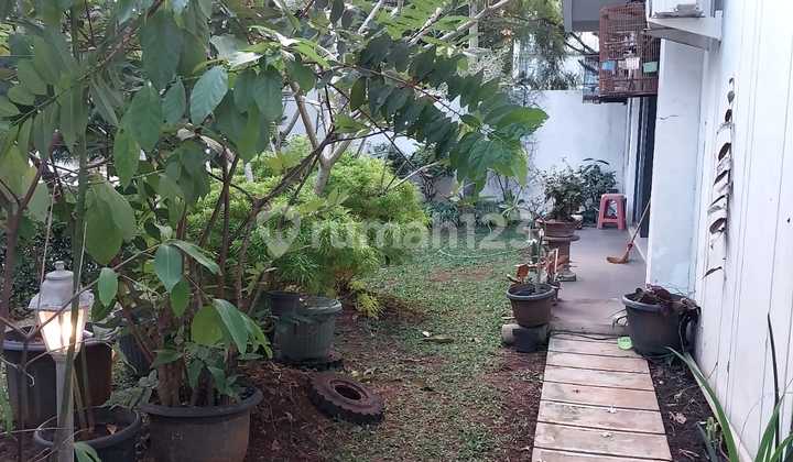 Dijual Rumah 2 Lantai Hook di Naraya BSB City 2