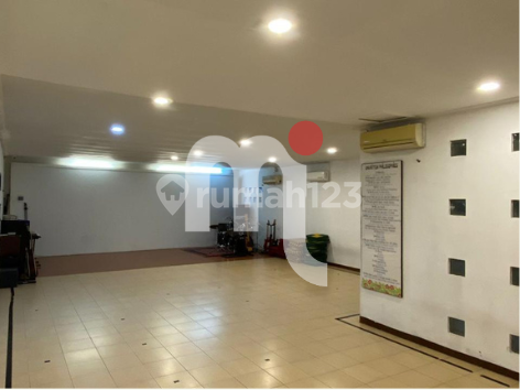 DIJUAL RUMAH BESAR FULL FURNISHED DI GUNUNGPATI 2