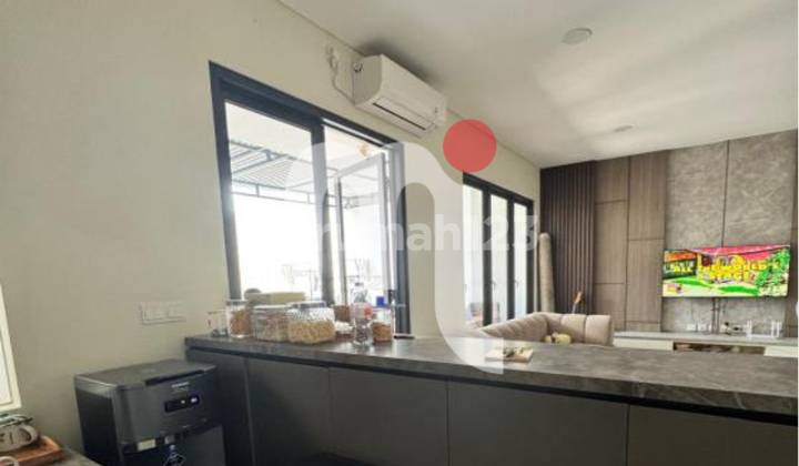 Dijual Rumah 2 Lantai Dekat Akses Tol di Graha Padma 2