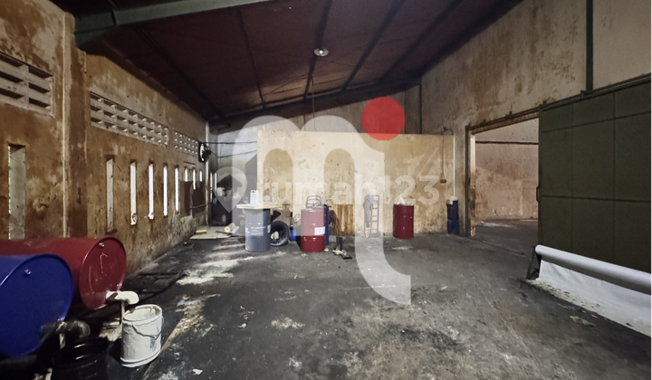 For Sale Large Warehouse in Gunungpati, Semarang 2