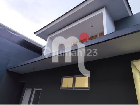 DISEWAKAN RUMAH 2 LANTAI DI IVY PARK CITRALAND BSB CITY 2