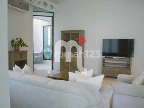 DISEWAKAN APARTMENT DI JADE WATERS, CANDISARI, SEMARANG 2