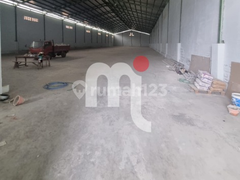 Warehouse for Rent on Gatot Subroto Street, Ngaliyan 2