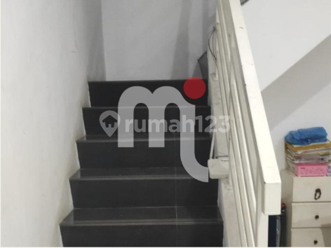 DISEWAKAN RUKO ROYAL SQUARE 2