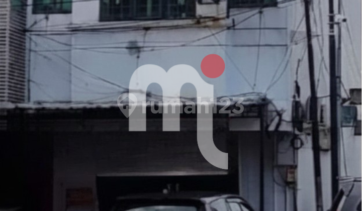Dijual Ruko 3 Lantai di Mataram 1