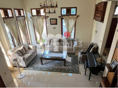 DIJUAL RUMAH MEWAH 2 LANTAI, DI DAERAH UNDIP, TEMBALANG 2