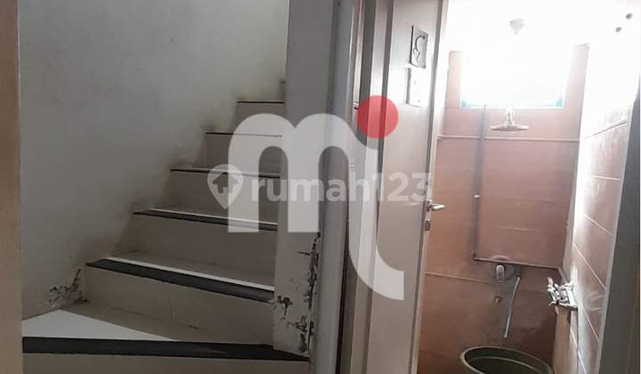 Dijual Rumah SHM 2 Lantai di Beranda Bali, Bsb City 2