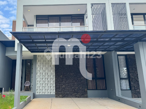 Dijual Rumah 2 Lantai di Hilago, Bsb City 1
