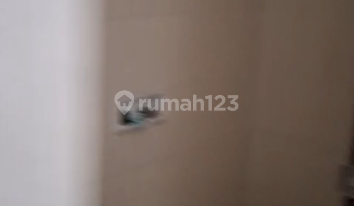 Disewakan Rumah di Green Lake Disewakan Rumah di Green Lake