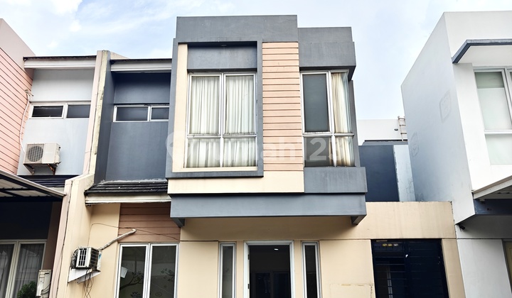 Quick Sale! Affordable The Icon Cosmo House in BSD! Quick Sale! Affordable The Icon Cosmo House in BSD!