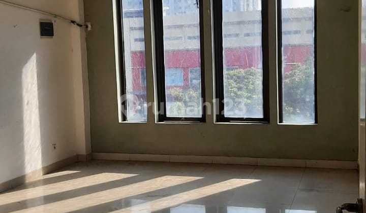 Dijual Ruko di Daan Mogot, Jakarta Barat 4x16,5