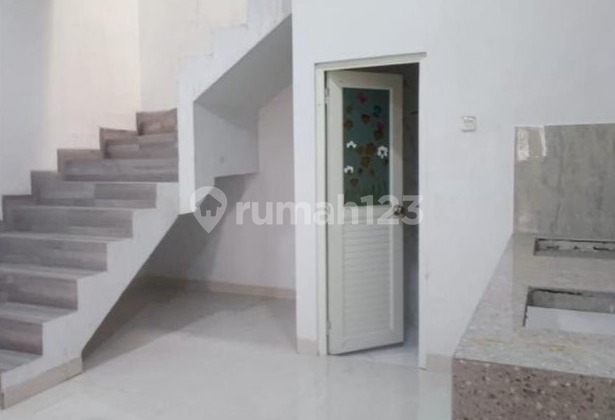 Dijual Rumah Baru di Tomang, Jakarta Barat 4,5X18