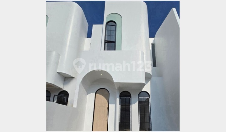 Dijual Rumah Little Santorini Citra Garden 2 1