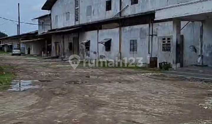 Dijual Gudang dan Pabrik Hitung Tanah di Tegal Alur