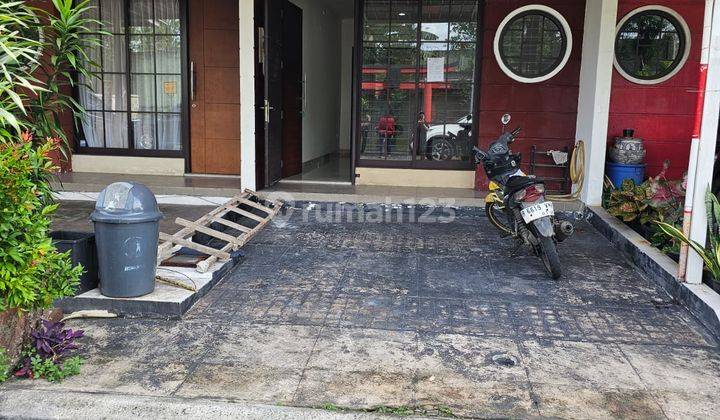Rumah Bagus dan Nyaman di Green Lake City Cluster Asia Tangerang 2