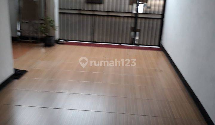 Rumah Minimalis Aman Dan Nyaman Di Menteng Jalarta Selatan 2