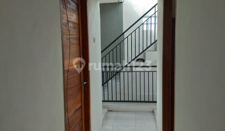 Selling 3-Story Boarding House and Rental House in Tegal Parang, Mampang, South Jakarta 2