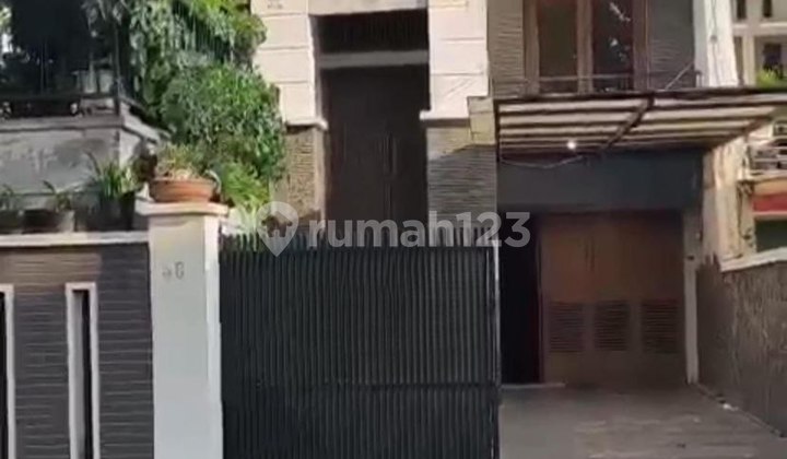 Dijual Rumah Strategis Pinggir Jalan Bisa Utk Cafe Di Otiista Jakarta Timur  1