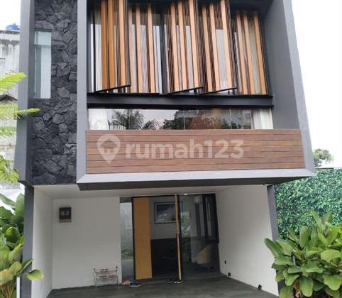 Rumah Town House Exclusive 3 Lantai Mampang Jakarta Selatan