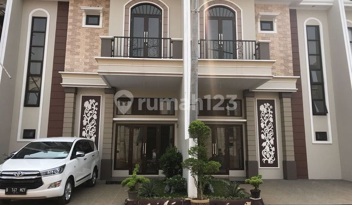 Dijual Rumah Siap Huni 2 Lantai Aman Dan Nyaman Serta Asri Di Jati Sampurna Bekasi 2