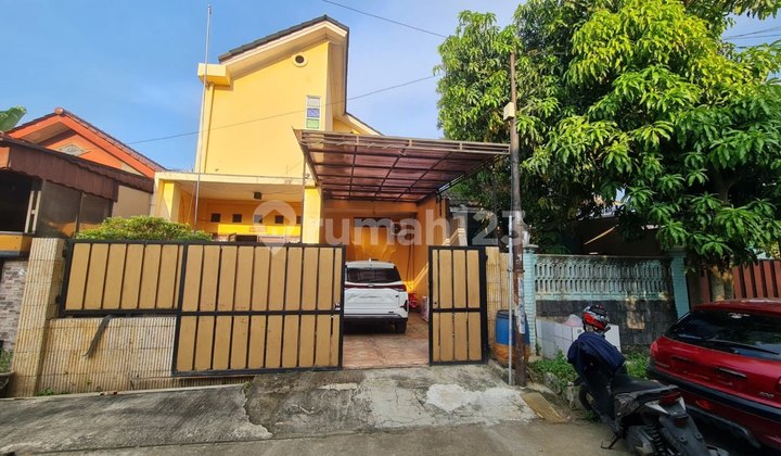 Rumah Dijual Luas, 2 Lantai Vila Mutiara Gading, Kebalen, Bekasi 15 Menit Ke Stasiun Bekasi 1