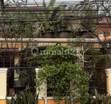 Rumah 2 Lantai Dekat Kemana Saja Rumah Butuh Minim Renovasi SHM Rumah 2 Lantai Dekat Kemana Saja Rumah Butuh Minim Renovasi SHM