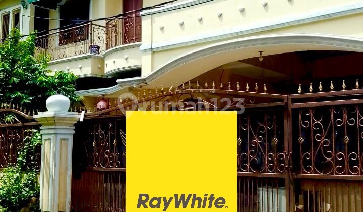 Dijual Rumah di Eramas 2000, Siap Huni Lokasi Bagus Rumah SHM Butuh Minim Renovasi