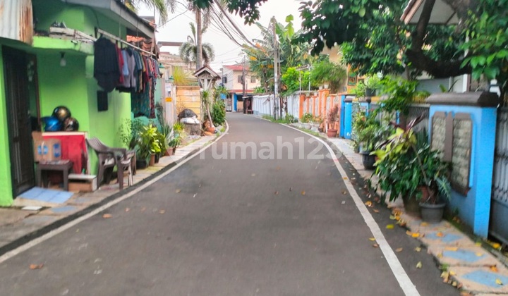 Dijual Rumah Tua Hitung Tanah Tanah 250.0